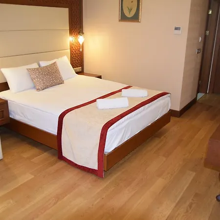 Hotel Lalinn Deluxe Estambul