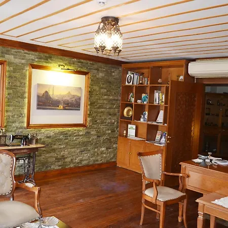 Hotel Lalinn Deluxe Estambul